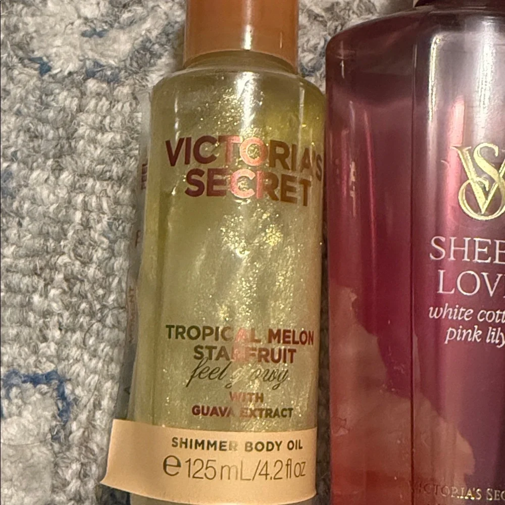 Victoria's Secret Sheer Love Fragrance Mist & Luscious Kisses Body Lotion - Pink